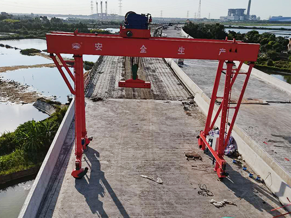 湖北恩施門式起重機生產(chǎn)廠家 聆聽客戶的需求