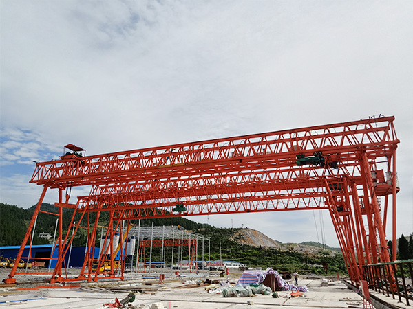 龍門吊設計階段的質(zhì)量要求 湖北黃岡門式起重機銷售