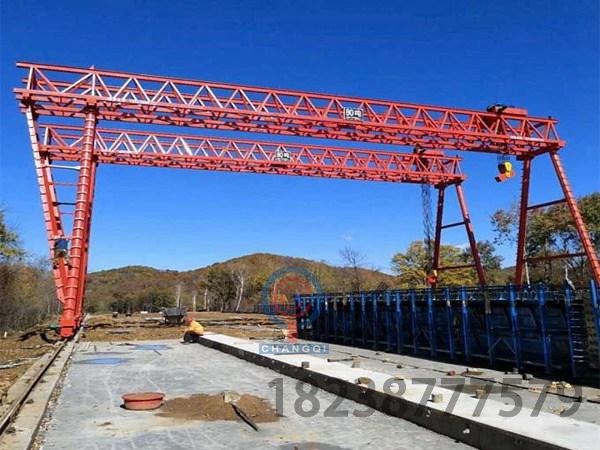 湖北鄂州提梁機廠家 關于提梁機的功能特點