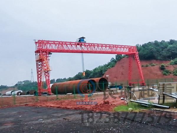 山東菏澤橋門式起重機(jī)防雨罩的材質(zhì)要求