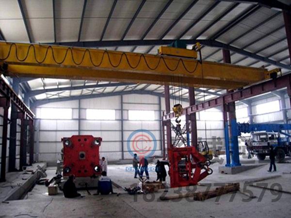 關(guān)于豎井龍門吊起重小車的實際應(yīng)用