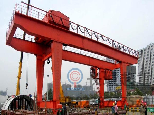 龍門吊按支腿和懸臂選型 80噸龍門吊生產