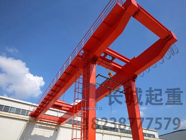 龍門吊先按主梁結(jié)構(gòu)選型要求 60噸門機(jī)租賃