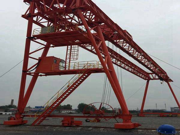 河南信陽(yáng)龍門吊廠家 龍門吊質(zhì)量?jī)?yōu)價(jià)格廉