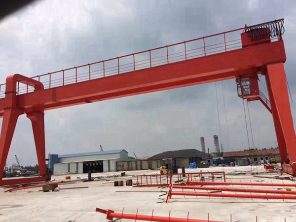 四川廣元龍門(mén)吊廠家門(mén)式起重機(jī)出租