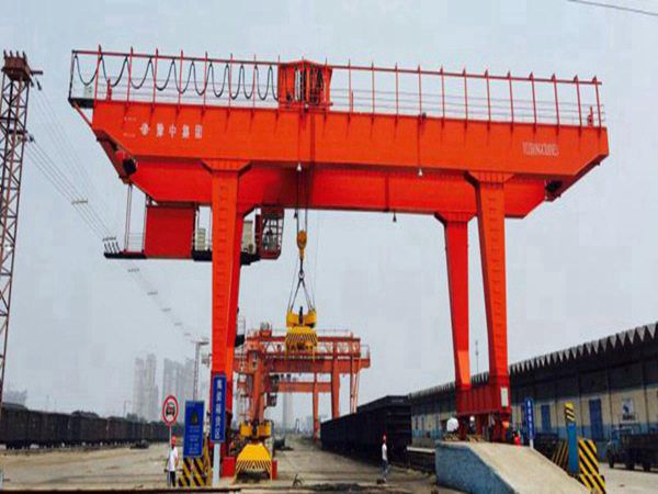 江蘇無錫龍門吊廠家180T壩頂門式起重機(jī)出租