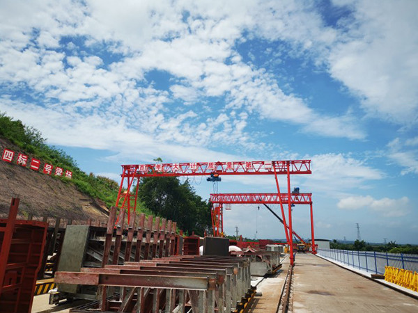 廣西梧州龍門吊廠家在各地開設了辦事處