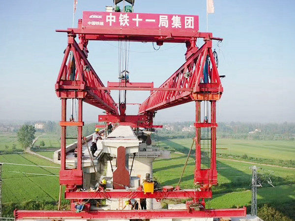 吉林白山架橋機(jī)公司對(duì)橋梁安全請(qǐng)多一份重視