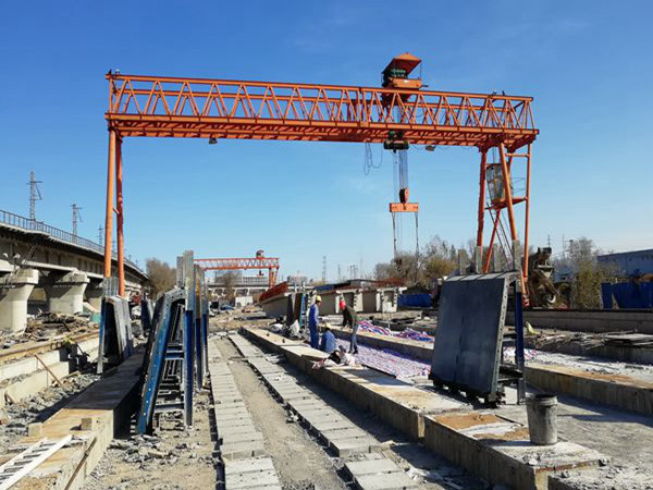 湖北荊州門式起重機廠家一站式服務(wù)流程