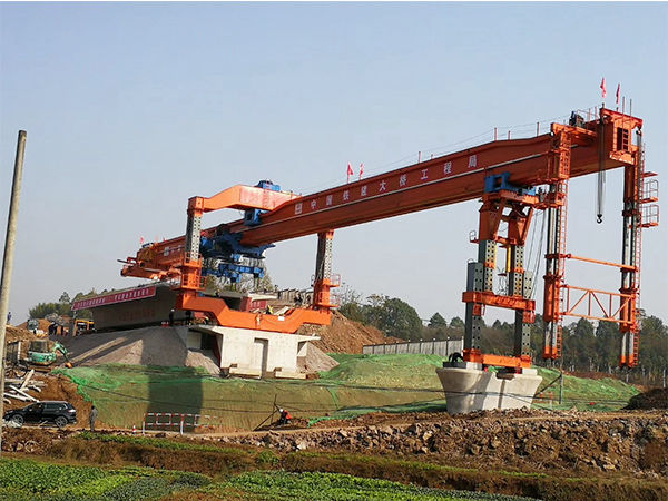 新疆哈密龍門吊公司鼓勵消費(fèi)