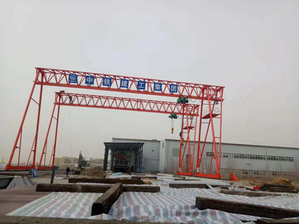 湖北十堰龍門吊廠家負(fù)載