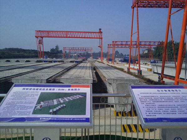 浙江金華龍門吊租賃廠家偏掛