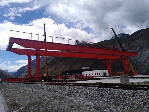 河北衡水龍門吊廠家10噸一對